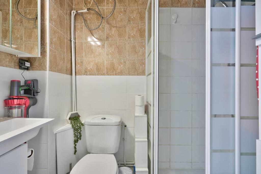 Magnificent Studio Near Paris Clichy Εξωτερικό φωτογραφία